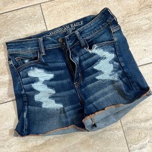 American Eagle high-rise shortie